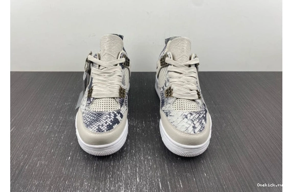 417  819139-030 Jordan  Retro 4 819139-030 GoAnywhere Snakeskin  0524